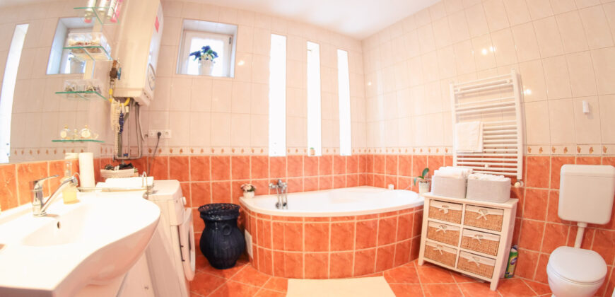Székesfehérvár, Olaj utca 27.
